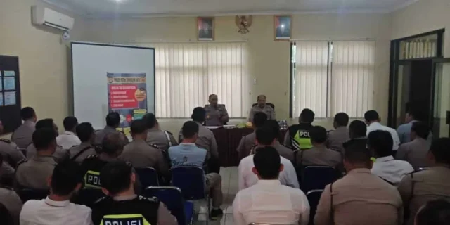 Kasumda Gelar Safari Apel Dengan Seluruh Personil-PNS Polsek Karawaci