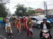 Rampak Buto Tampilan Satpol PP Memukau Pengunjung Festival Cisadane