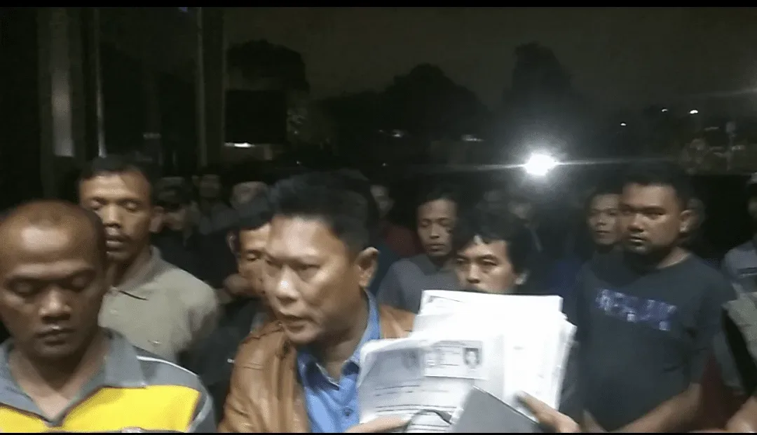 Warga Buaran Tangerang Selatan Tolak Santunan Bermuatan Politik #2019Gantipresiden