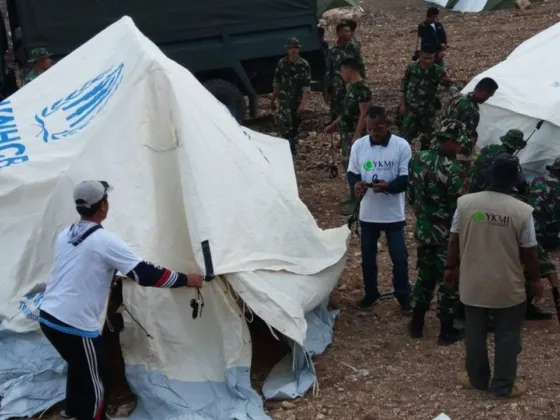 YKMI & UNHCR Berikan Bantuan Bagi Para Korban Gempa di Sulawesi Tengah