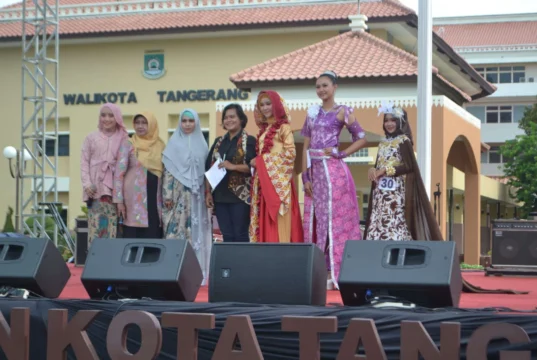 Ada Lomba Fashion Design Batik di Festival Budaya Nusantara 2 Kota Tangerang