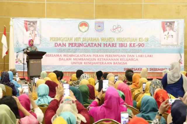 HUT Dharma Wanita dan Hari Ibu ke-90 Airin Utarakan Pesan Cinta Untuk Ibu-Ibu di Tangsel