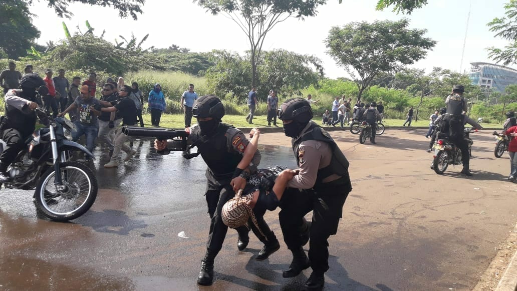 Polres Tangsel Gelar Simulasi Pengamanan Pemilu 2019