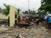 Gempa dan Tsunami Di pantai Anyer Banten