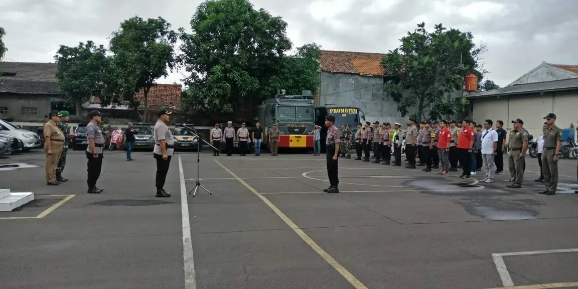 Polsek Karawaci Apel 3 Pilar Pengamanan Malam Tahun Baru 2019