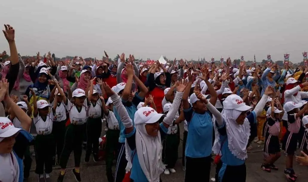 Senam Zumba Ibu dan Anak di Tangerang Selatan Catat Rekor MURI 