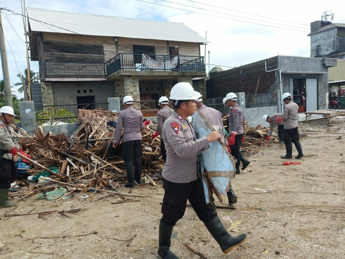 Prajurit Brimob : Jiwa Raga Kami Demi Kemanusiaan