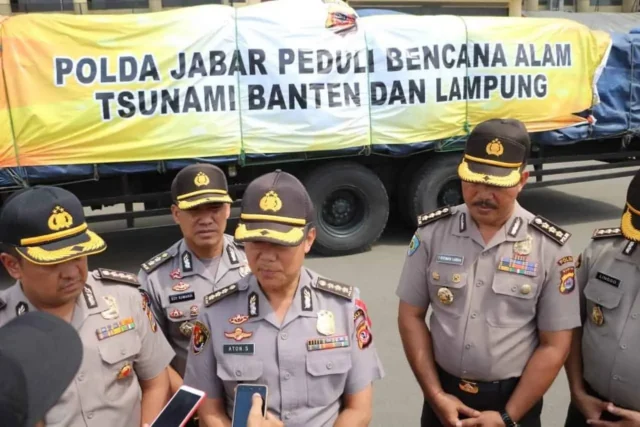 Perduli Tsunami, Polda Banten Terima Bantuan dari Polda Jabar