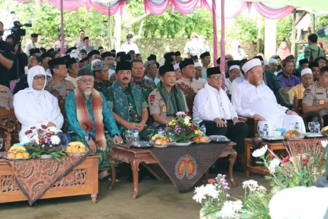 Haul Masyayikh dan Reuni Ulama se Banten di Pesantren Kananga