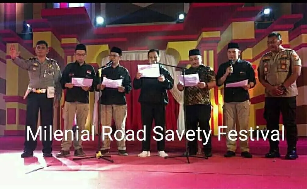 Milenial Road Savety Festival di Ponpes Darul Qur'an