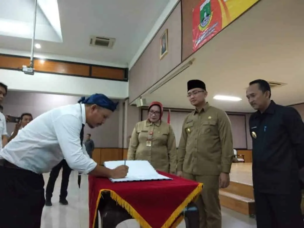 Andika Hazrumy 2019 Target Perpustakaan Desa Harus Tercapai