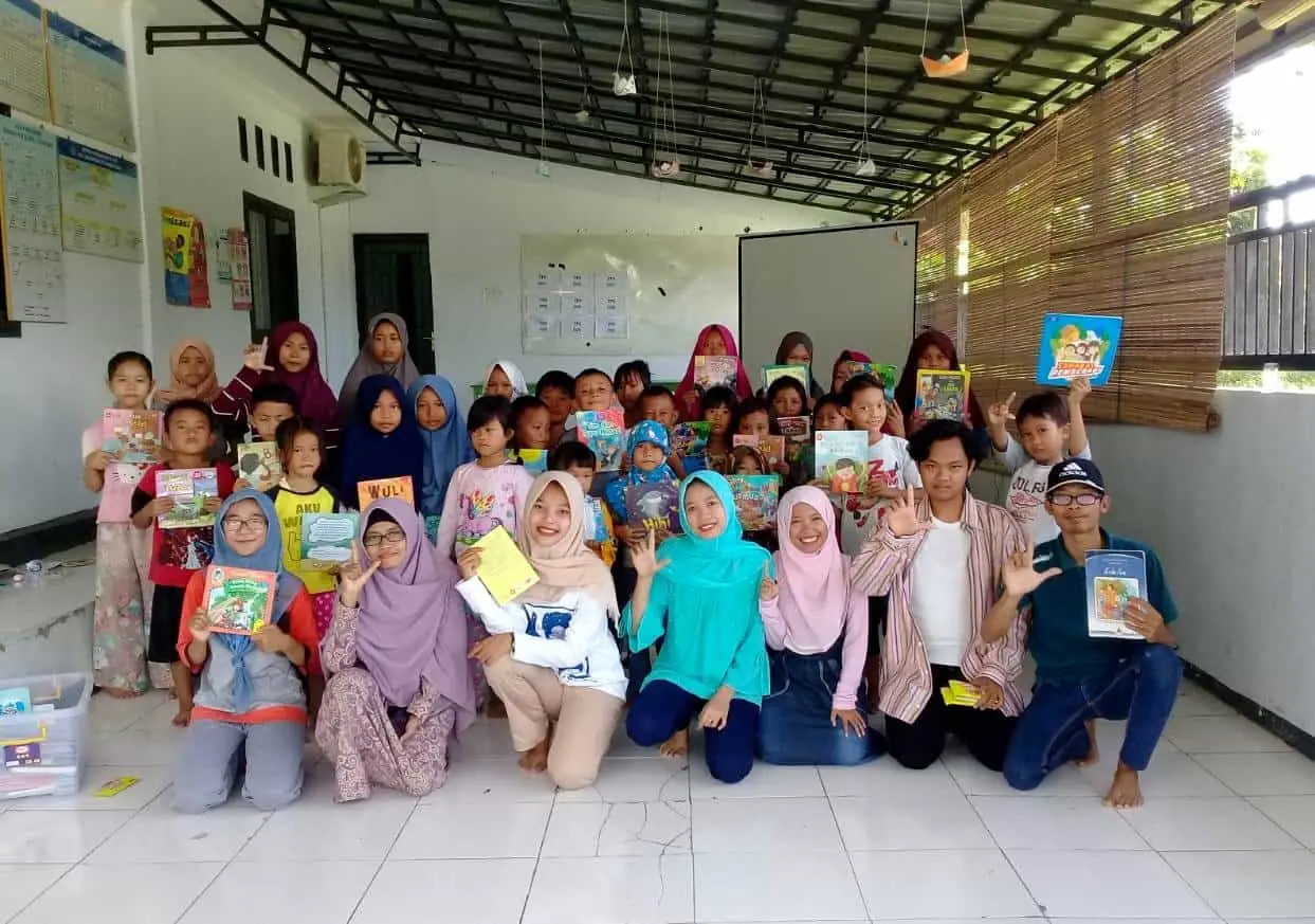 Kisah Relawan Pegiat Literasi Desa di Kecamatan Sajira, Lebak-Banten