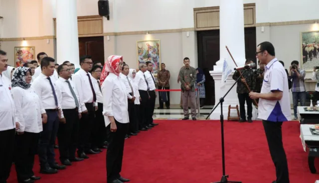 Airin Rachmi Diany Resmi Dilantik Menjadi Ketua ICSB Provinsi Banten