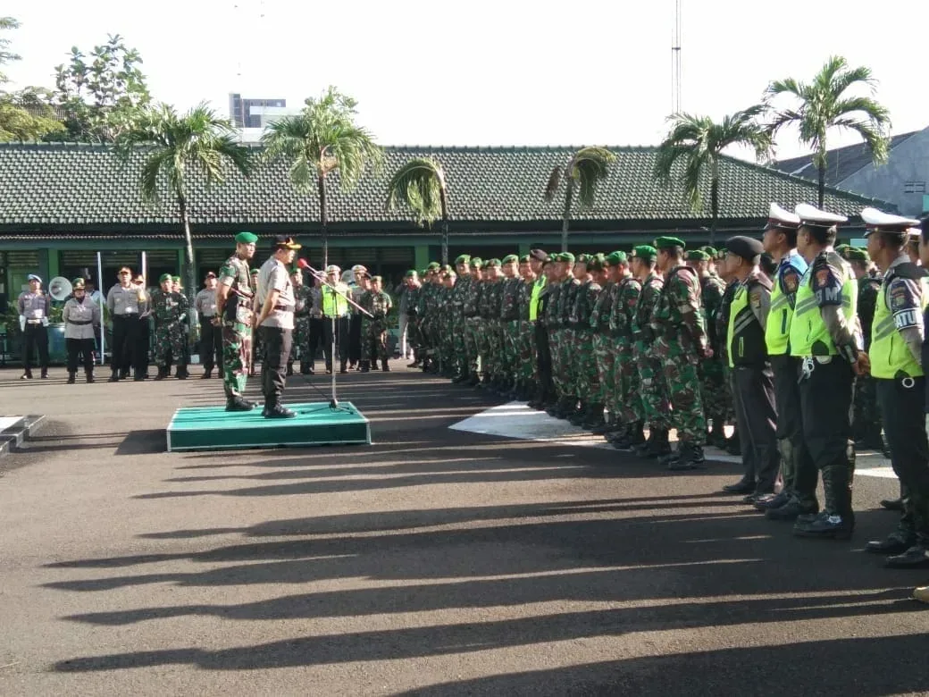 Bacakan Amanat Kasad, Kapolrestro Upacara Di Makodim 0506/Tgr