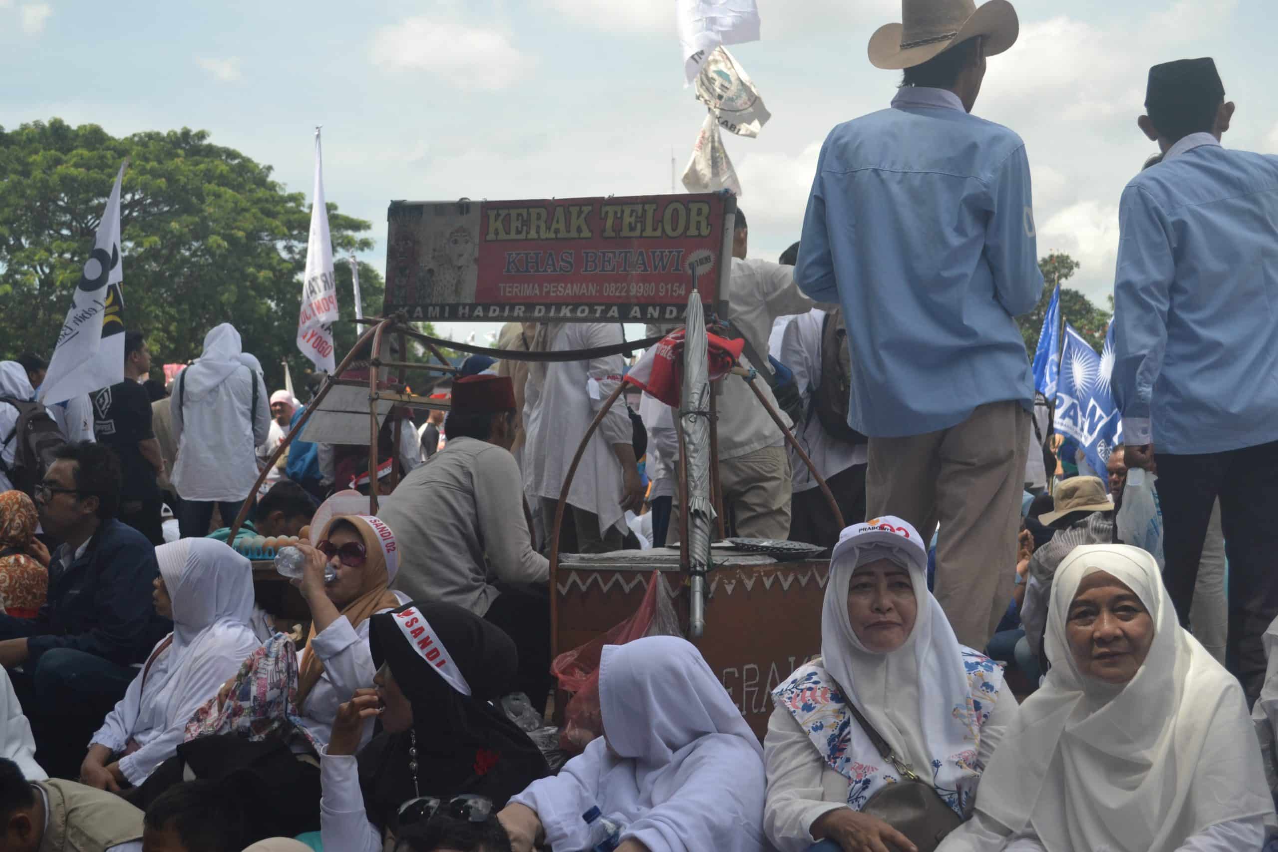 Foto dan Fakta Menarik Kampanye Akbar Prabowo-Sandi di Kota Tangerang