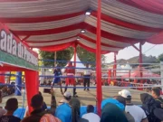 Pertandingan Tinju di Festival Cisadane Dipenuhi Penonton