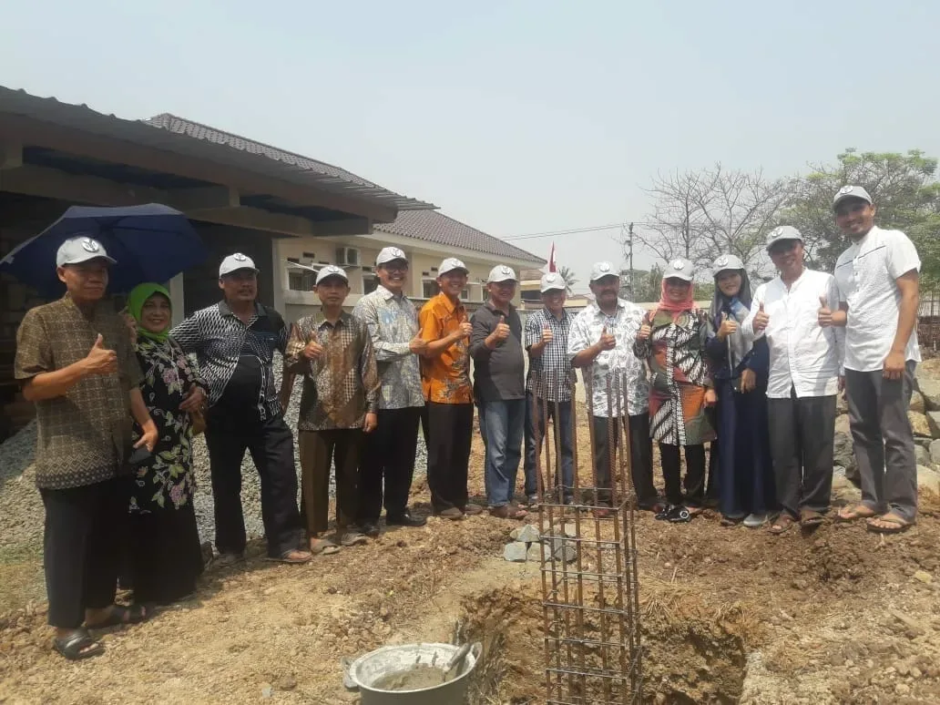 Yayasan BBC Bangun Sekolah di Teluk Naga