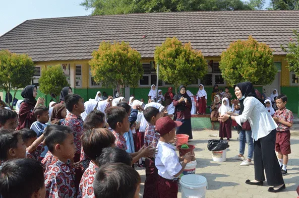 Indonesia Bersih dengan Sikat Gigi Dan Cuci Tangan Bersih