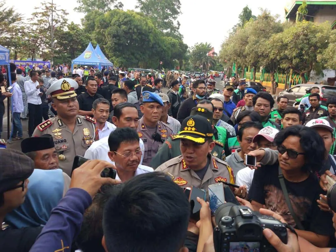 Bersama Masyarakat Kota Tangerang, Kapolres Deklarasi Tertib Berlalulintas