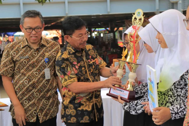 Sachrudin: Cerdas Cermat Penambah Wawasan Berbangsa dan Bernegara