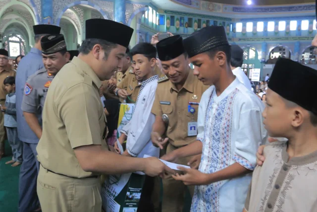 10 Muharram, 2.600 Anak Yatim dan Dhuafa Terima Santuan di Tangerang