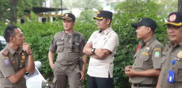 Ngaku Pengacara, Halangi Tugas Satpol PP Tertibkan PKL