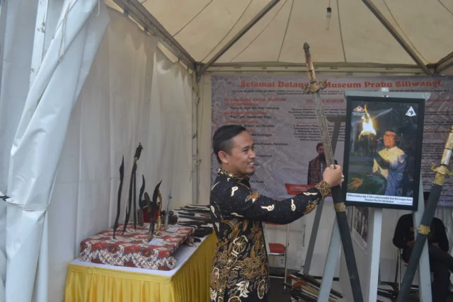 Benda Pusaka Museum Prabu Siliwangi Warnai Festival Budaya Nusantara III