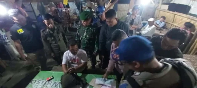 Satpol PP Kota Tangerang Dapati Buku Judi Togel Saat Razia Miras