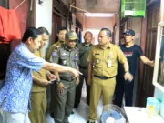 Tanpa Jamban, Pemkot Tangerang Segel Kontrakan