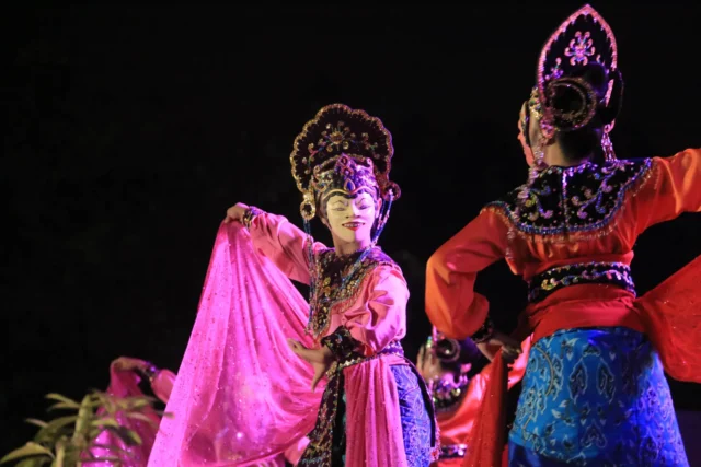 Seni Budaya Tarian Kolosal Nyimas Melati Gambaran Pejuang Tangerang