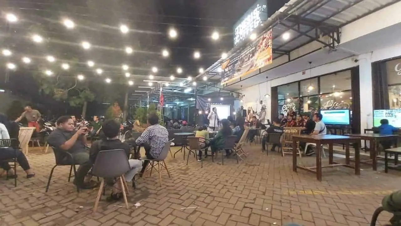 Thesis Coffee Undang Pemuda Dikusi Anti Narkoba