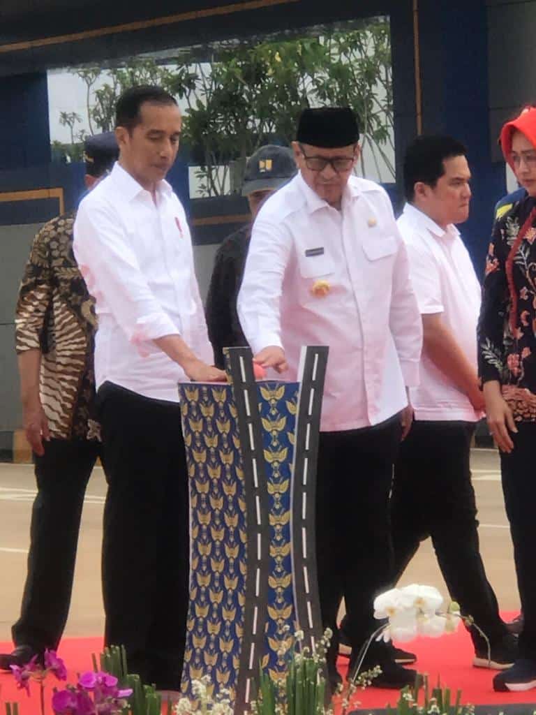 WH Dampingi Jokowi Meresmikan Pabrik Baru Polyethylene PT Chandra Asri