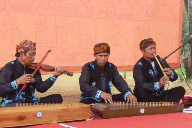 Pentas Kesenian Nangpiling Gentra Medal Tampil di Festival Desa Kota