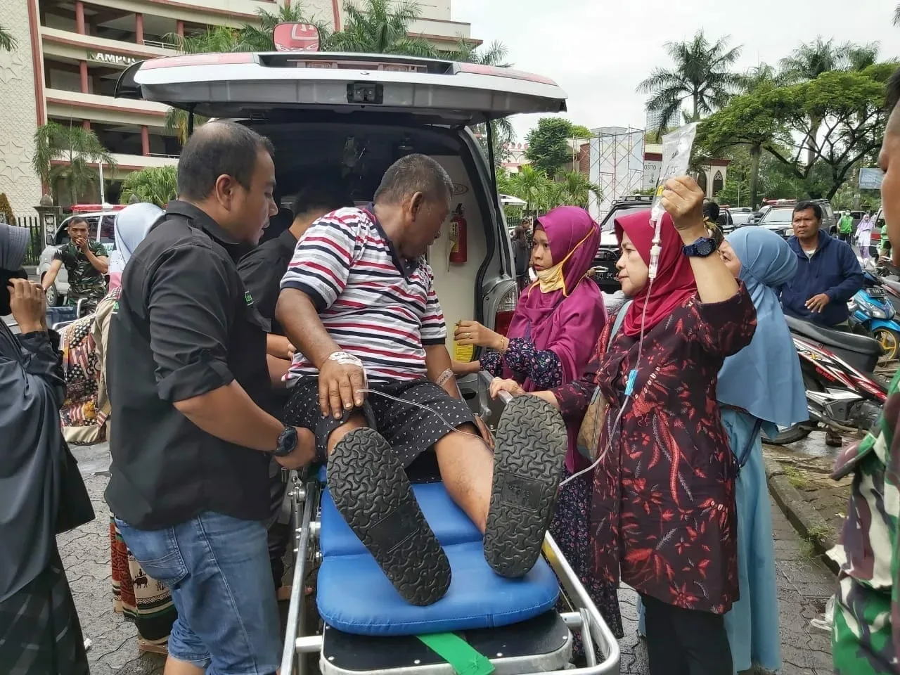 Gubernur Banten instruksikan BPBD Banten Siaga dan Tanggap Bencana Banjir yang Melanda Banten