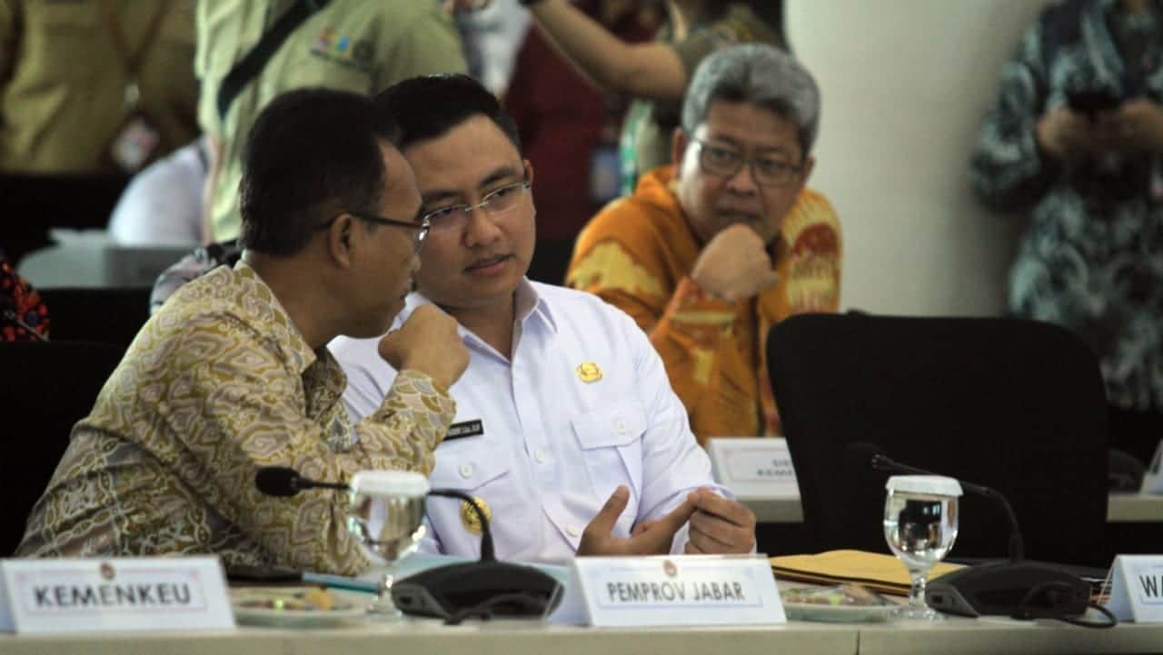 Hadiri Rakor Banjir Kemko PMK Wagub Pastikan Layanan 