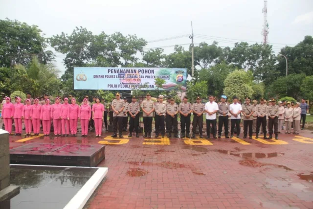 Program Polri Peduli Penghijauan, Polres Lebak Tanam 150 Pohon