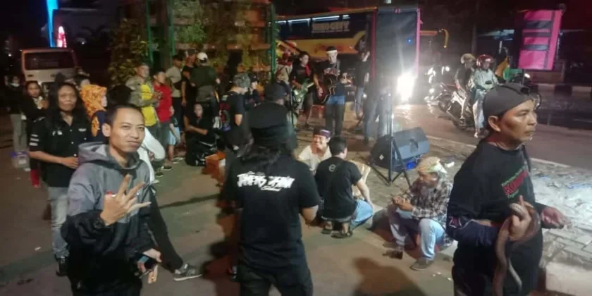 Komunitas Se-Tangerang Gelar Aksi Solidaritas Untuk Bencana Alam Lebak