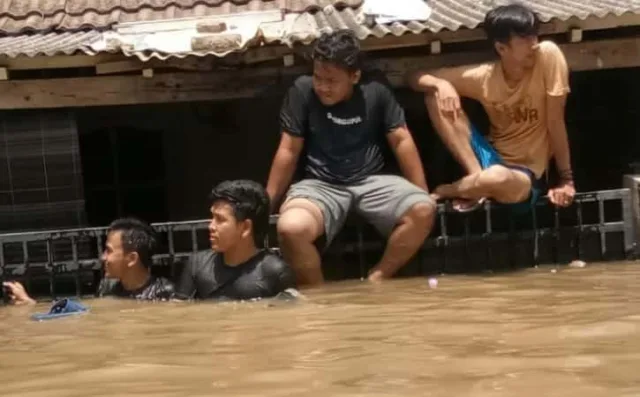 Nestapa Korban Banjir di Priuk Kota Tangerang dan Cari Muka Pejabat