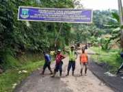 Tim dan Alat Berat Pemprov Banten Capai Jembatan Cinyiru