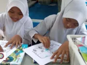 Mobil Pusling DPK Kota Serang Sambangi Sekolah di Kelurahan Lopang