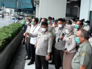 Virus Korona, Menteri Pertanian Cek Produk dan Karantina Hewan di Bandara Soetta