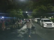 Masyarakat Keluhkan Parkir Liar Depan Pasar Babakan Tangcity Mall