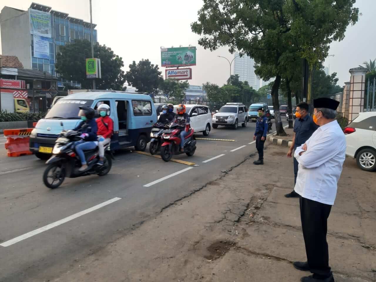 Gubernur Tinjau KRL dan Check Point Ruas Jalan Tangerang Raya