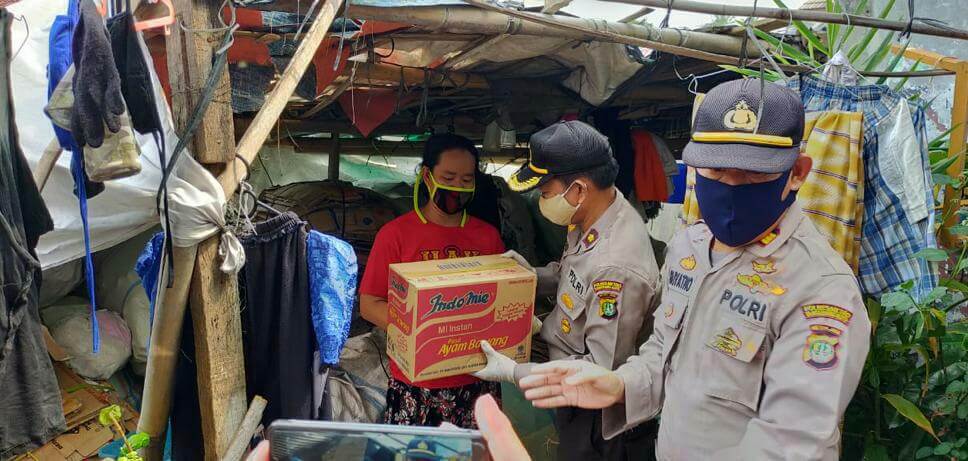 Baksos Serentak, Door to Door Polisi Sentuh Langsung Warga