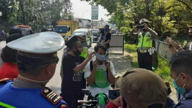 Hari ke-5 PSBB di Kota Tangerang, Masih Padat Karna Industri Masih Beroperasi