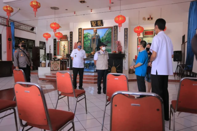 Segera Dibuka, Wali Kota Tangerang Tinjau Kesiapan Rumah Ibadah