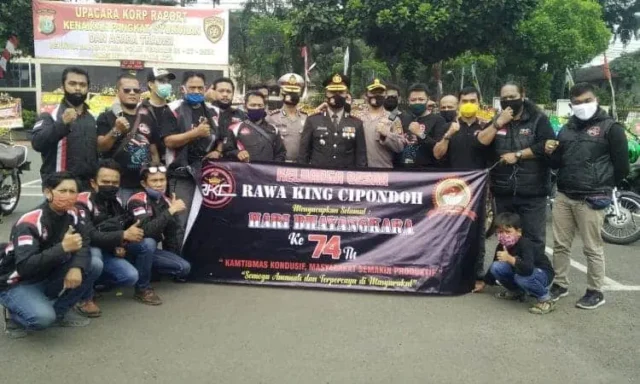 HUT Bhayangkara ke- 74, Biker's Kota Tangerang Kunjungi Kantor Polisi