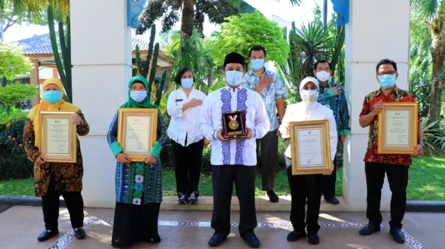 Pemkot Tangerang Raih 4 Penghargaan Sanitasi Total Berbasis Masyarakat