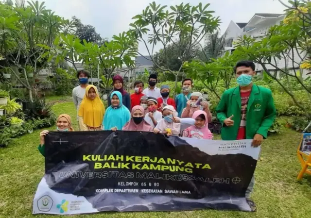 Peringatan Maulid Nabi Bersama Anak-anak Komplek Departemen Kesehatan