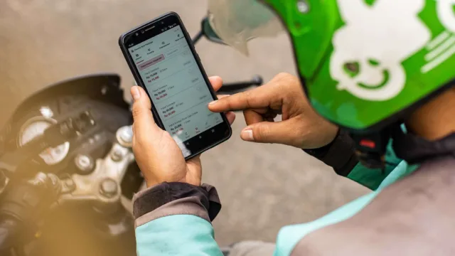 Kolaborasi Telkomsel - Gojek Perkuat Digitalisasi UMKM